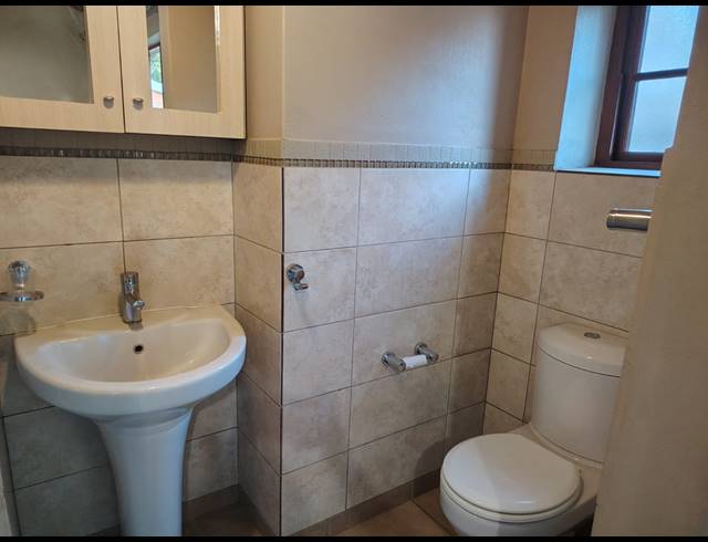 3 BEDROOM TOWNHOUSE FOR SALE IN WATERVAL EAST